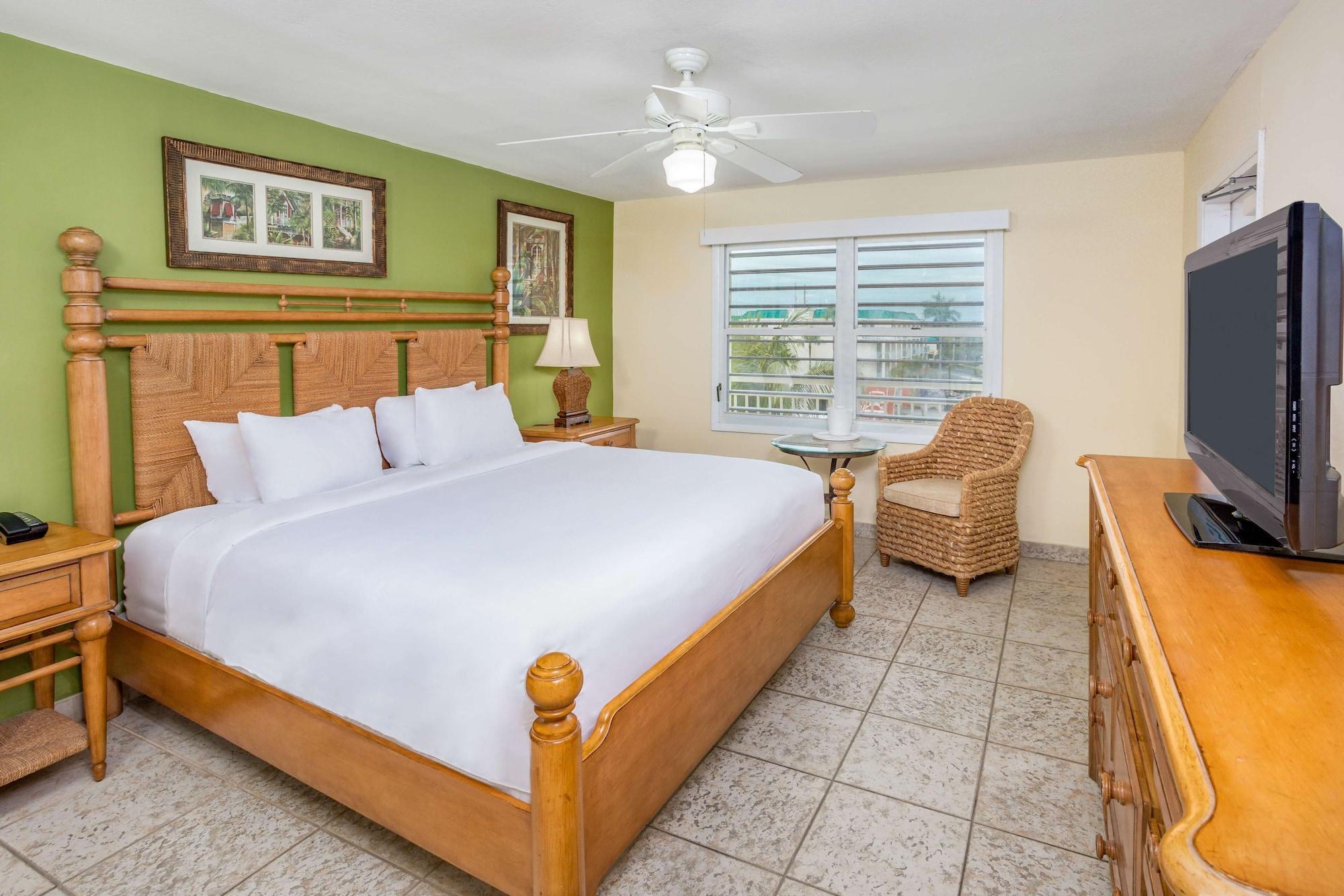 Marina Del Mar Resort And Marina Key Largo Exterior photo
